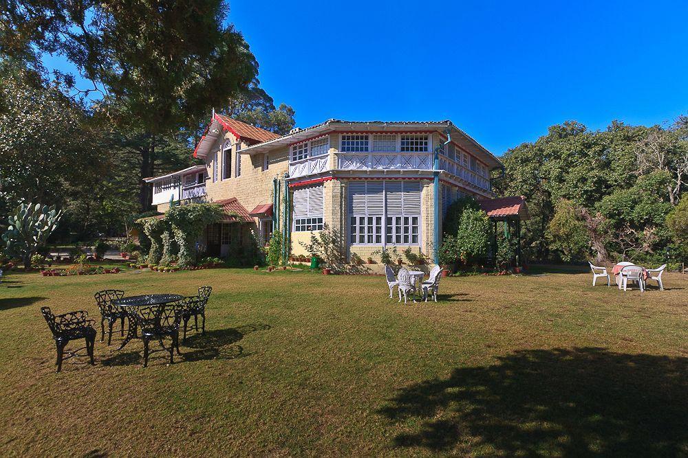Chevron Rosemount Hotel Ranikhet Buitenkant foto