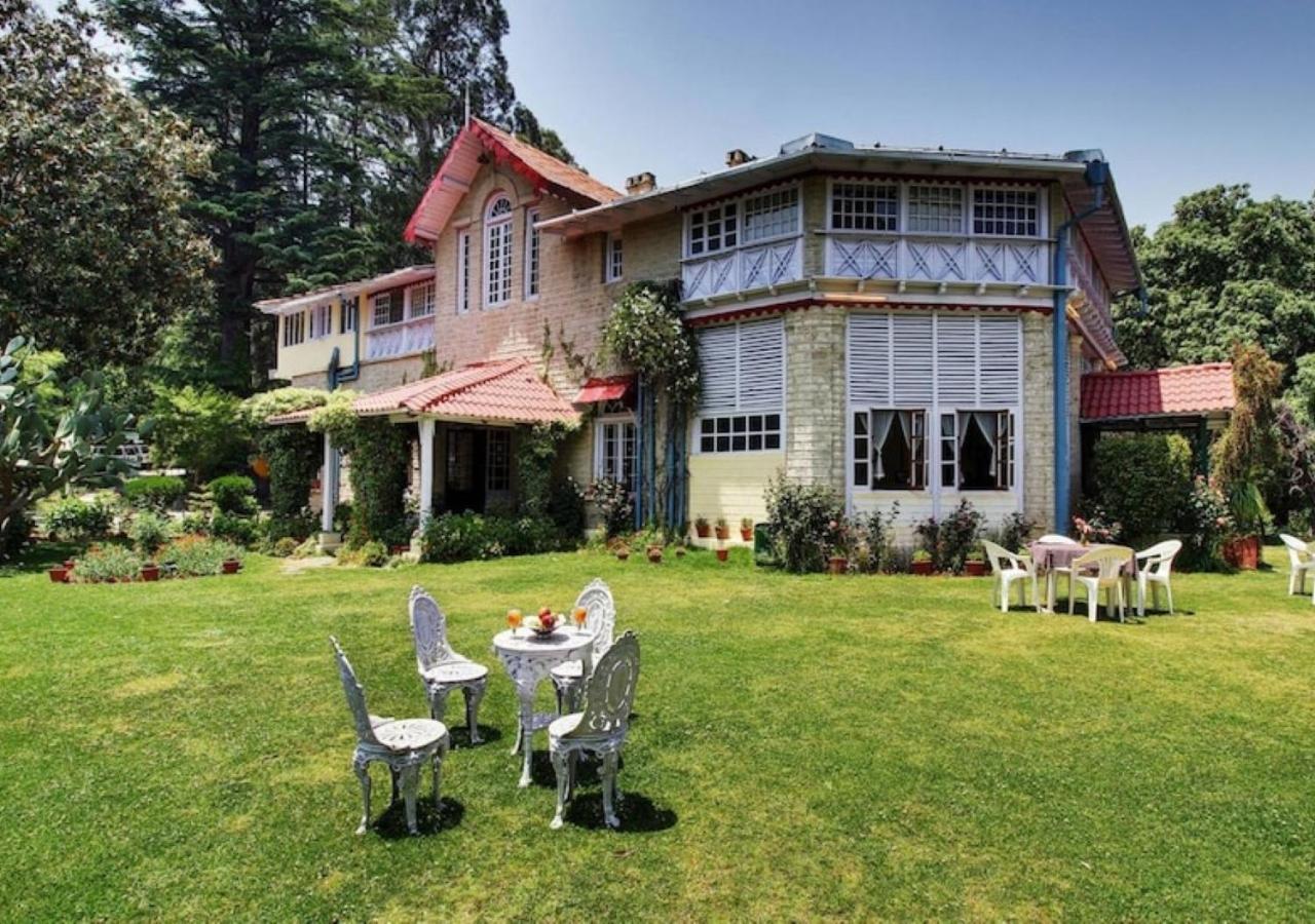 Chevron Rosemount Hotel Ranikhet Buitenkant foto