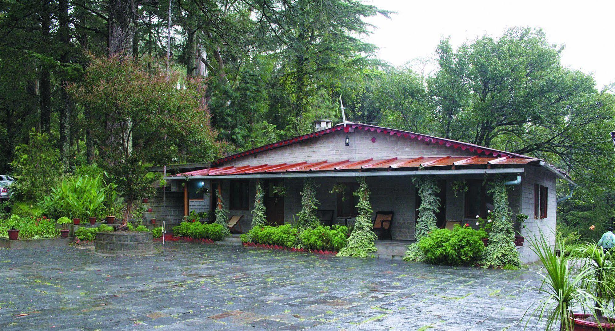 Chevron Rosemount Hotel Ranikhet Buitenkant foto