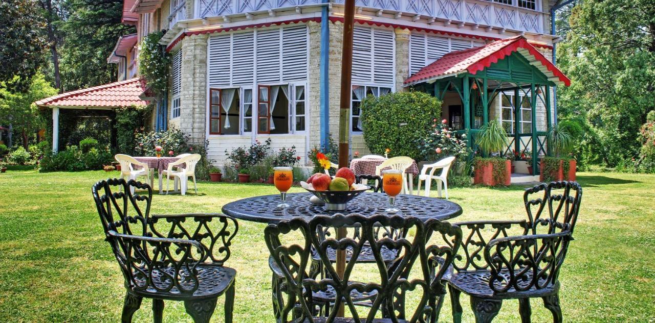 Chevron Rosemount Hotel Ranikhet Buitenkant foto